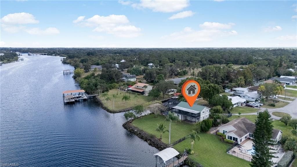 2121 Sebastian CT, ALVA FL 33920-22