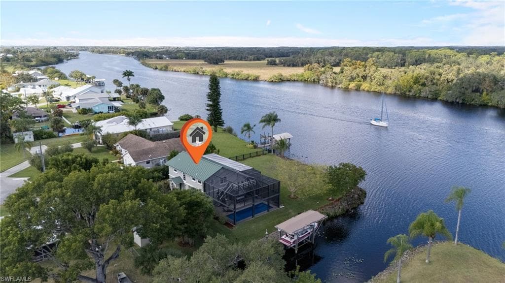 2121 Sebastian CT, ALVA FL 33920-28