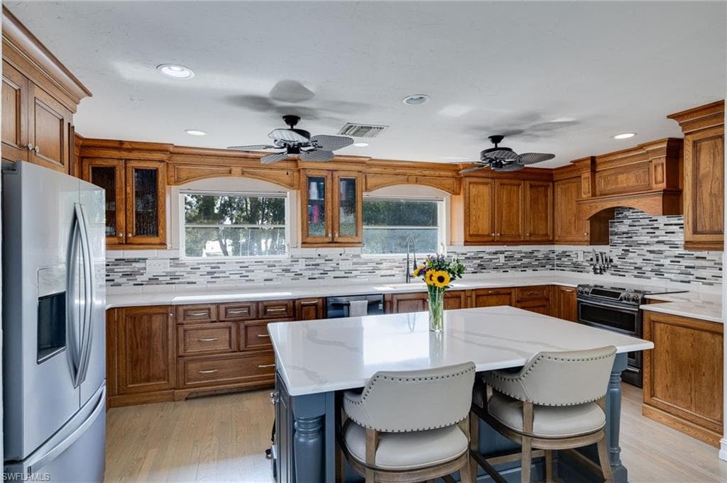 2121 Sebastian CT, ALVA FL 33920-3