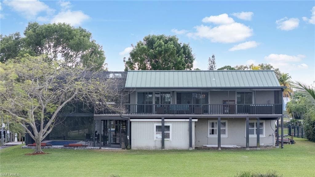 2121 Sebastian CT, ALVA FL 33920-20