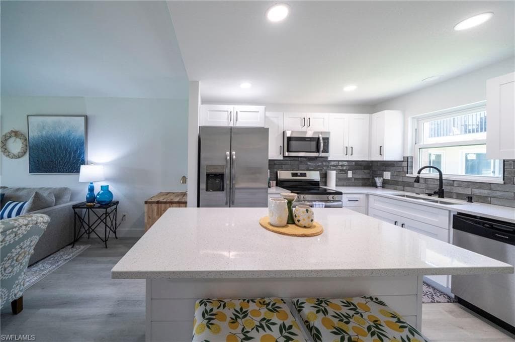 16881 Davis RD # 716, FORT MYERS FL 33908-5