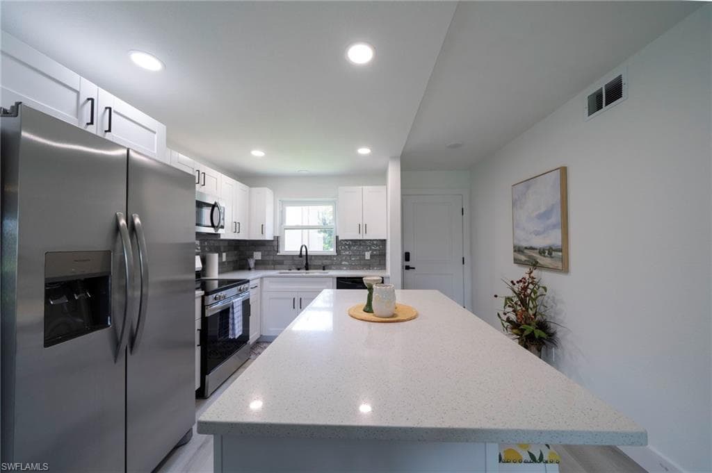 16881 Davis RD # 716, FORT MYERS FL 33908-6