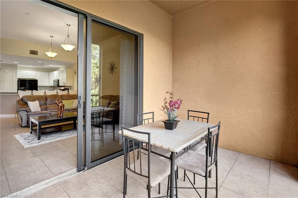 13651 Julias WAY # 1427, FORT MYERS FL 33919-27