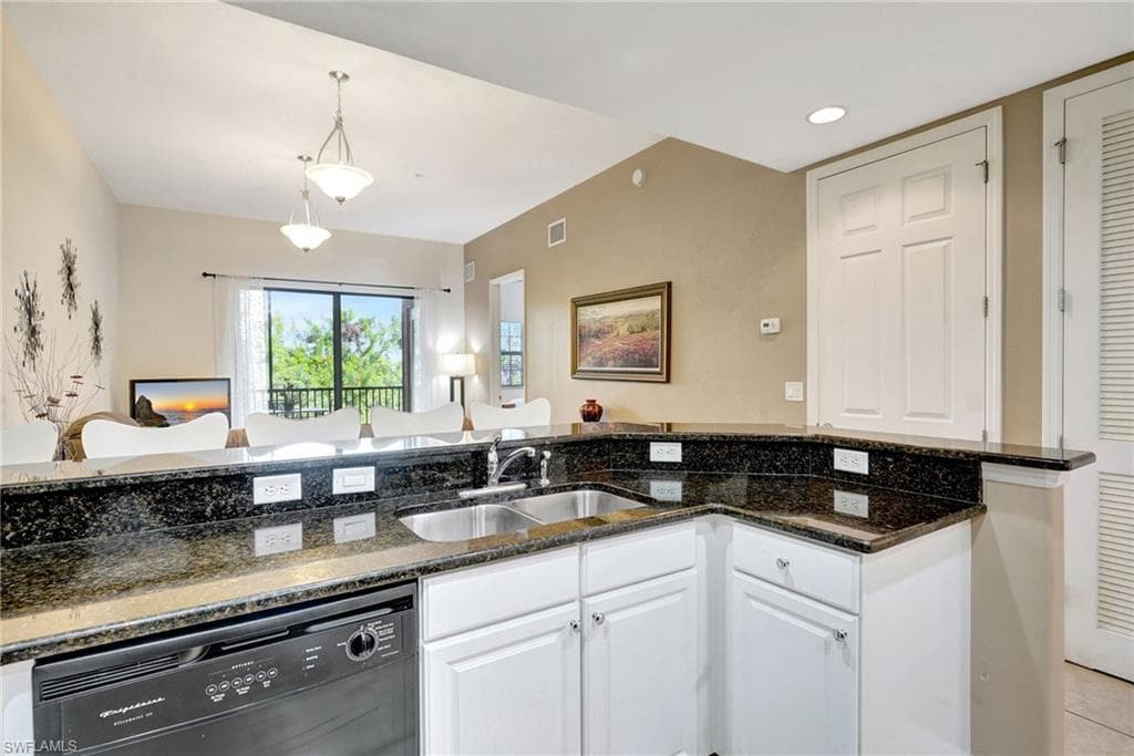 13651 Julias WAY # 1427, FORT MYERS FL 33919-10