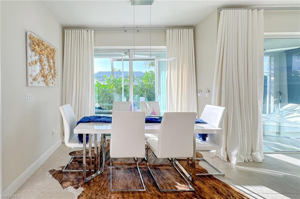 6980 Avalon CIR # 1104, NAPLES FL 34112-16