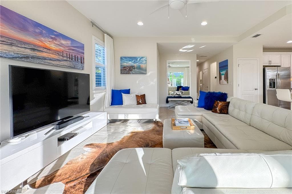 6980 Avalon CIR # 1104, NAPLES FL 34112-11