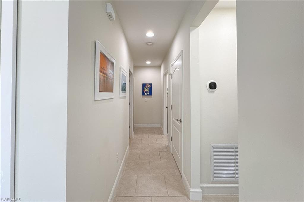 6980 Avalon CIR # 1104, NAPLES FL 34112-27