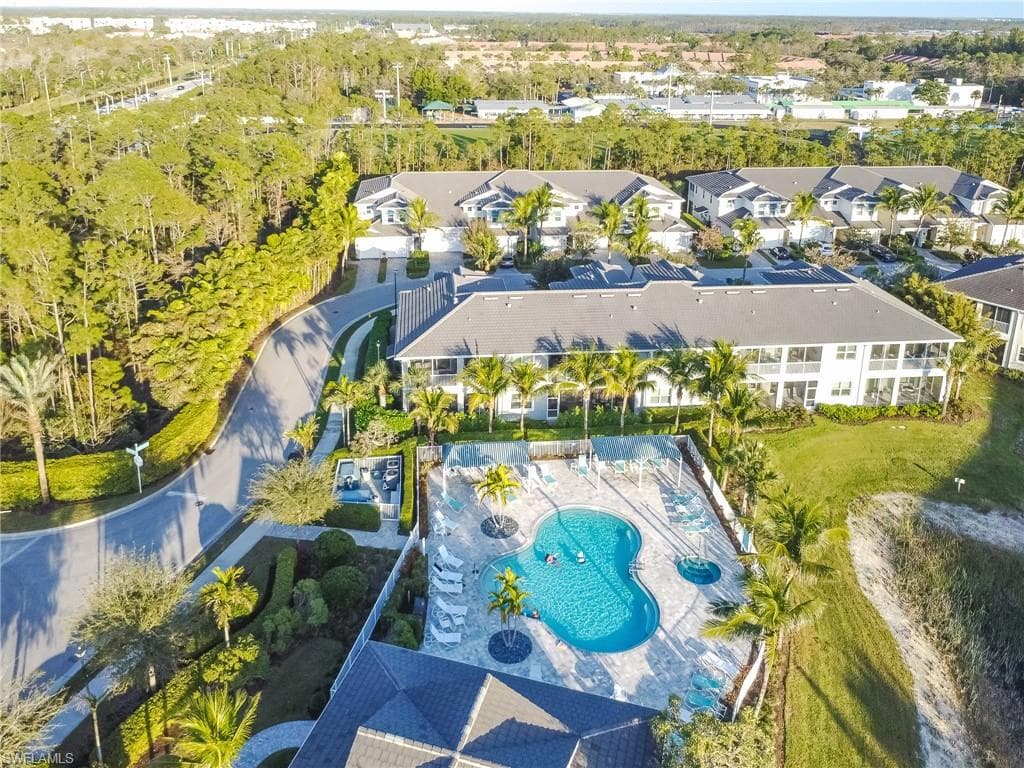 6980 Avalon CIR # 1104, NAPLES FL 34112-37