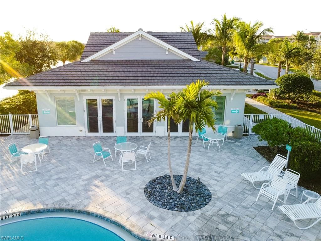 6980 Avalon CIR # 1104, NAPLES FL 34112-39