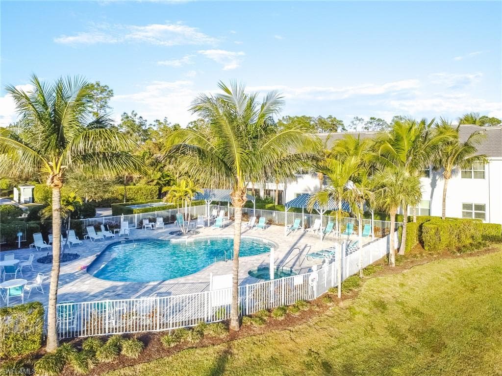 6980 Avalon CIR # 1104, NAPLES FL 34112-38