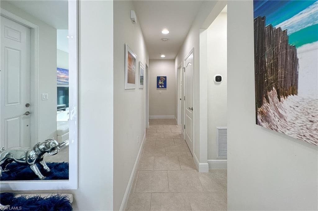 6980 Avalon CIR # 1104, NAPLES FL 34112-28