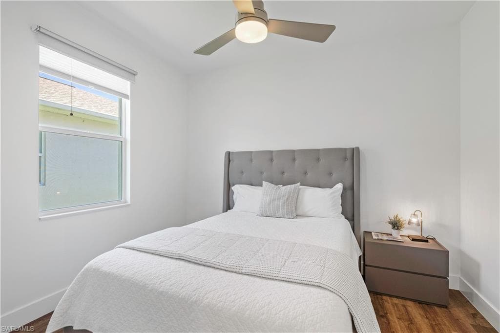 1100 Steeves AVE, NAPLES FL 34104-18