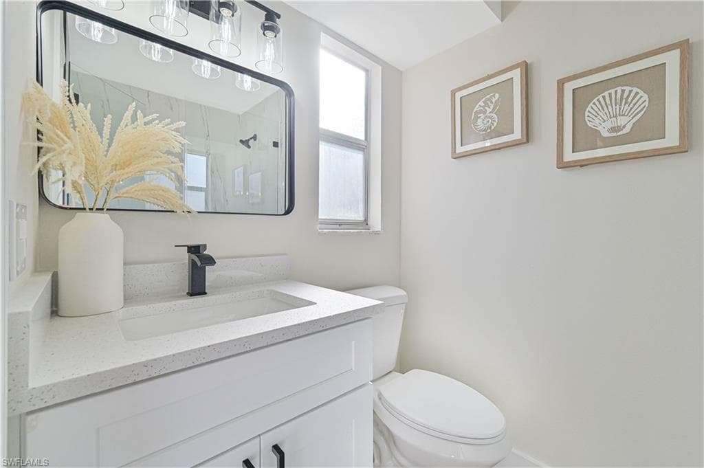 15736 Coral Vine LN, FORT MYERS FL 33905-16