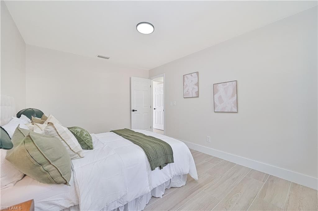 15736 Coral Vine LN, FORT MYERS FL 33905-19