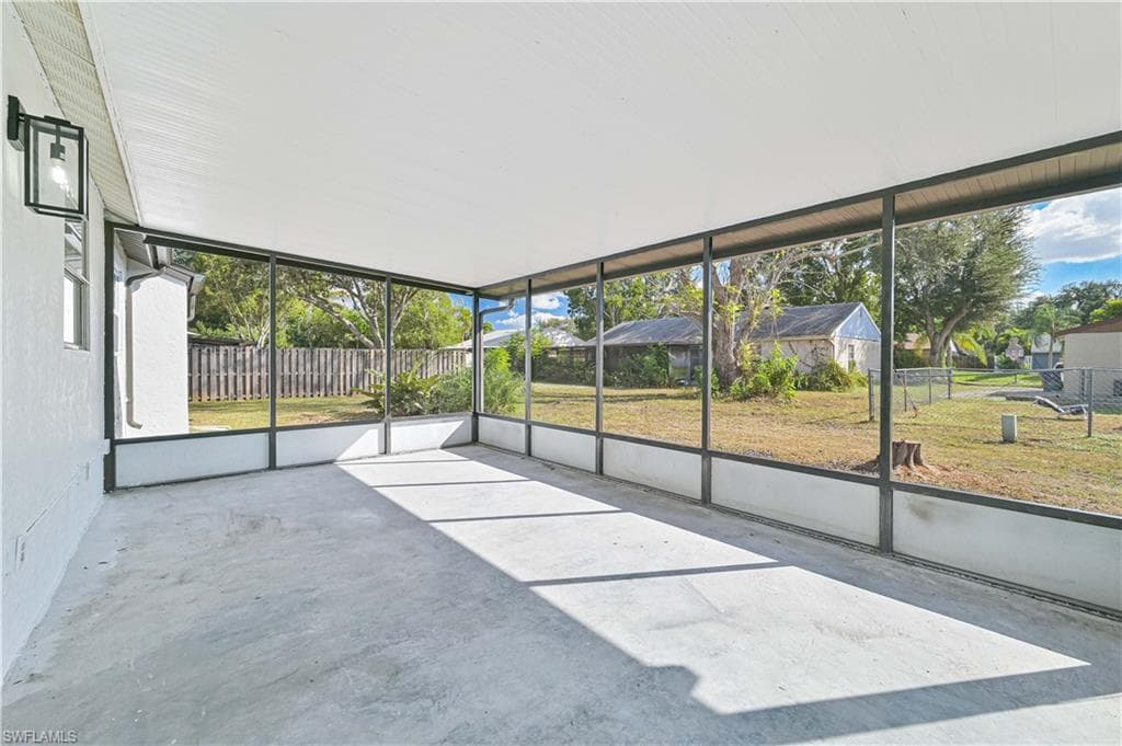 15736 Coral Vine LN, FORT MYERS FL 33905-24