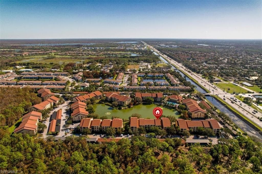 7925 Preserve CIR # 333, NAPLES FL 34119-23