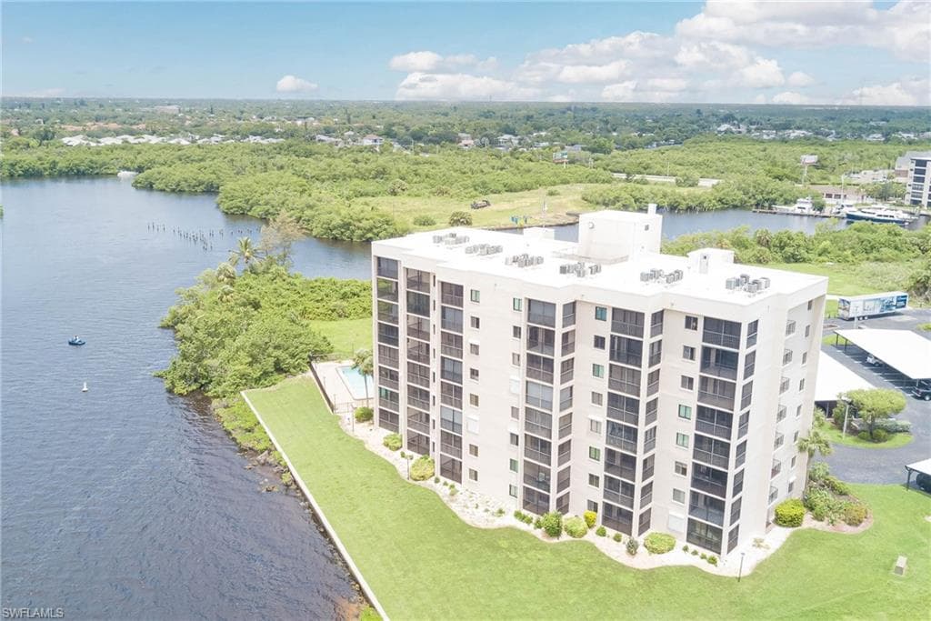 4510 N Key DR 204-29