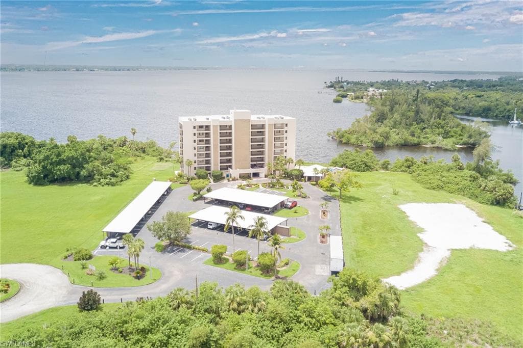 4510 N Key DR 204-30