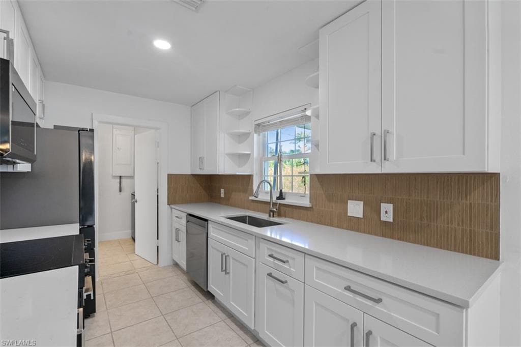 14773 Martin DR, FORT MYERS FL 33908-8