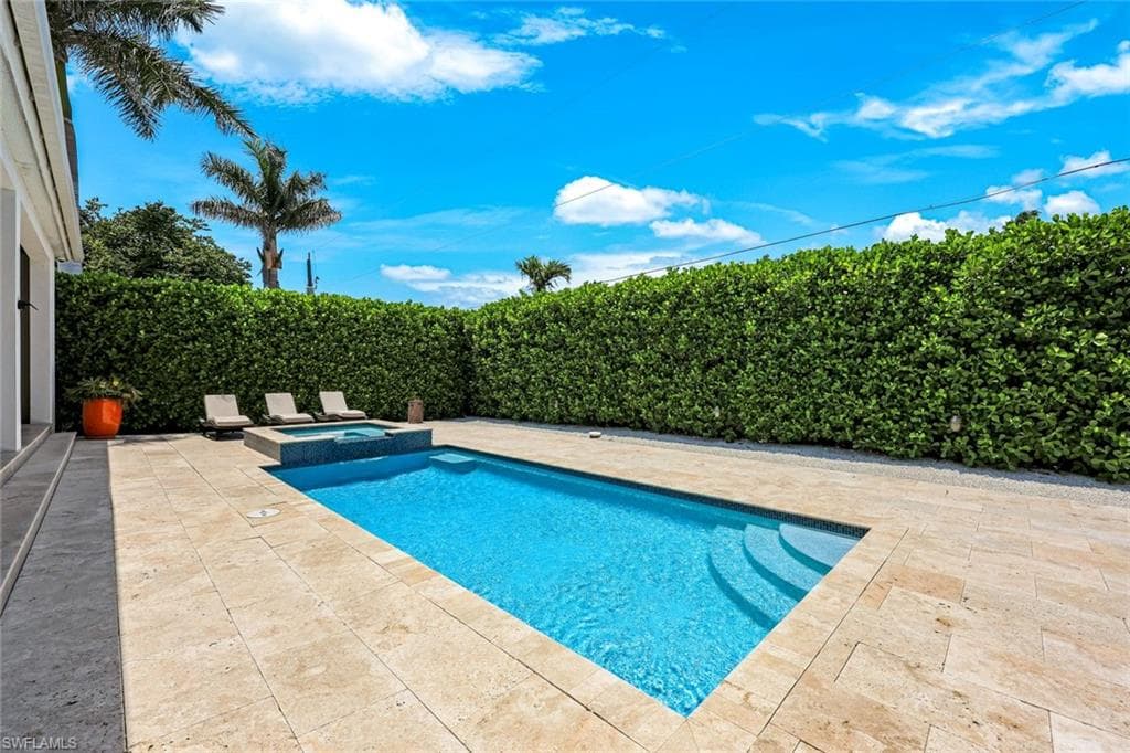 1167 22nd AVE N, NAPLES FL 34103-29