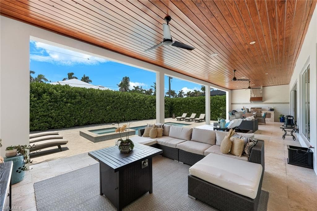 1167 22nd AVE N, NAPLES FL 34103-17