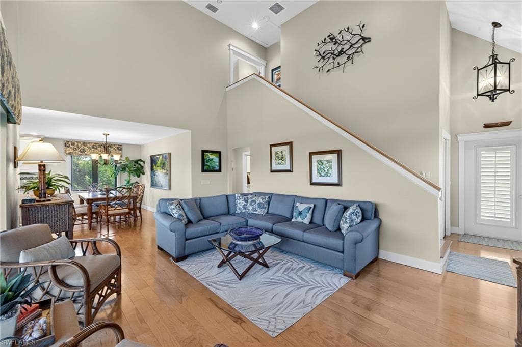 698 Spartina CT, SANIBEL FL 33957-5