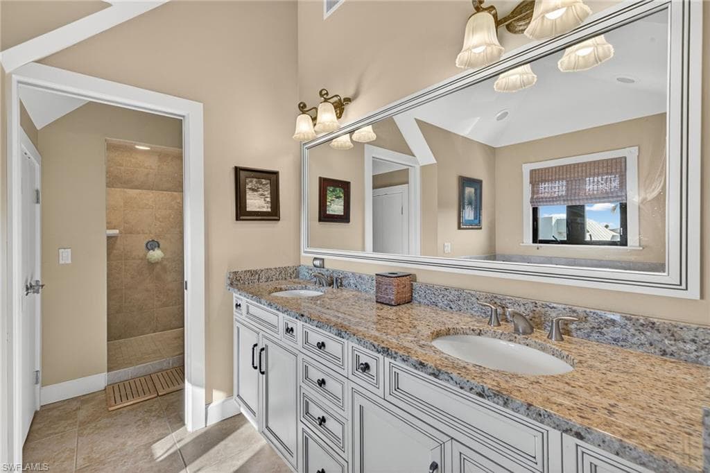 698 Spartina CT, SANIBEL FL 33957-15