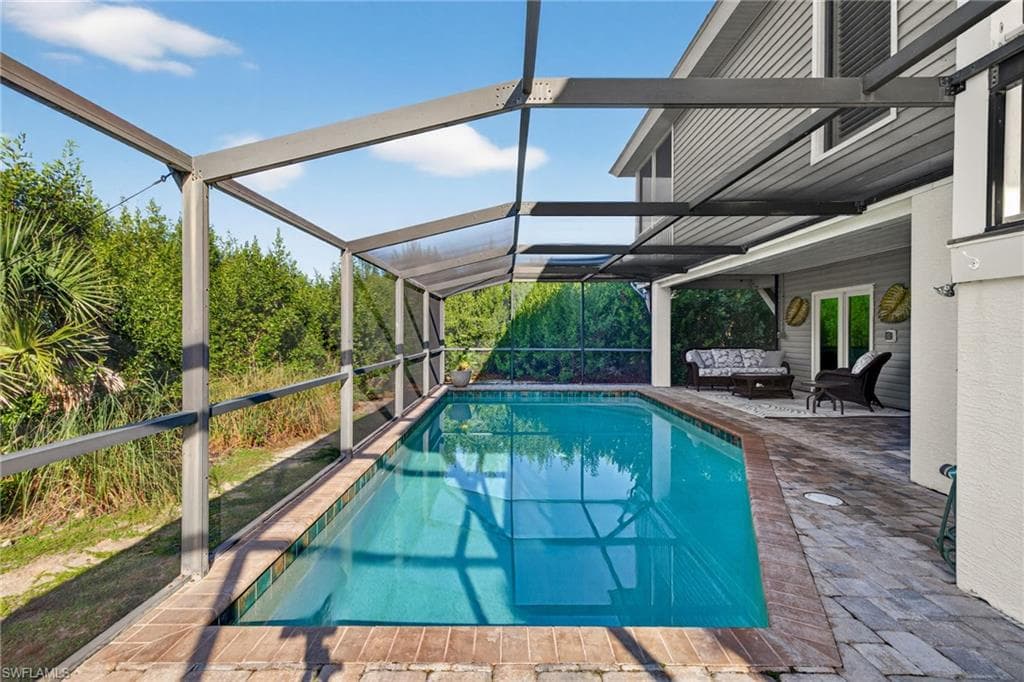 698 Spartina CT, SANIBEL FL 33957-25