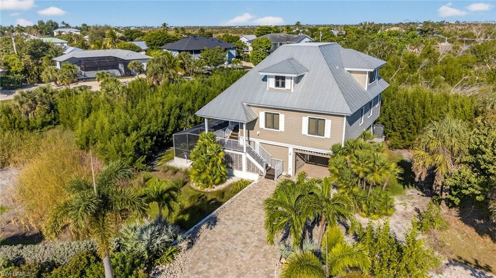 698 Spartina CT, SANIBEL FL 33957-37