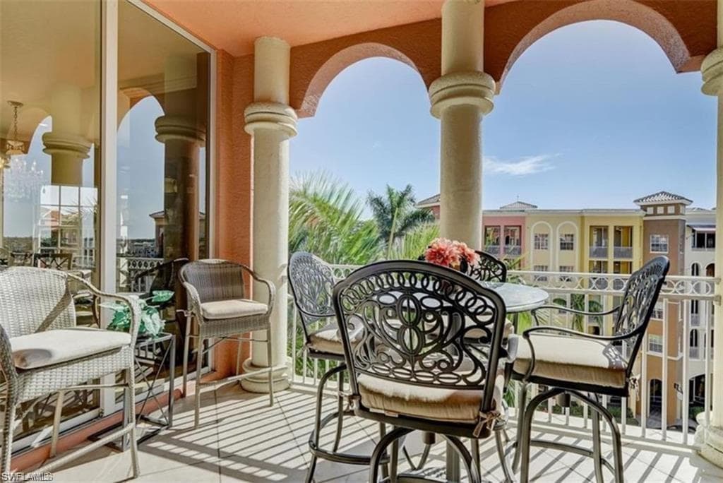 450 Bayfront PL # 4502, NAPLES FL 34102-2