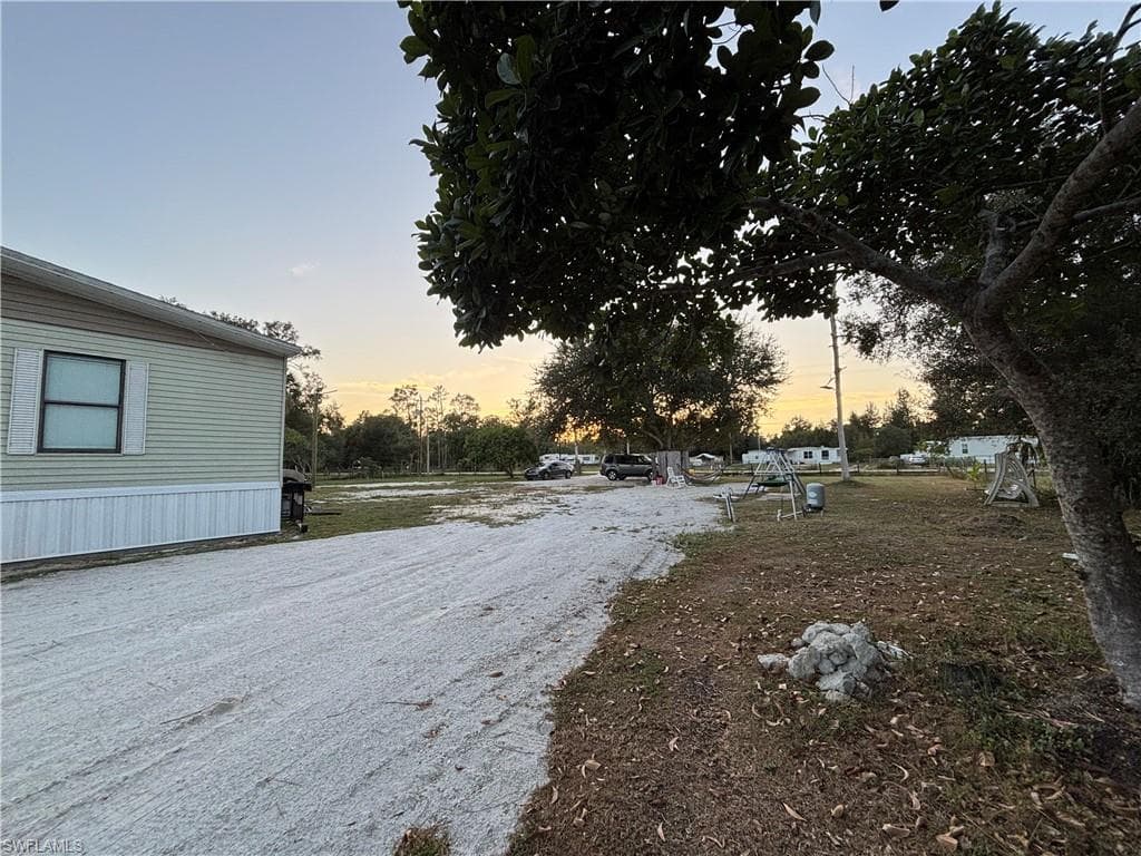 7993 Ebson DR, NORTH FORT MYERS FL 33917-5