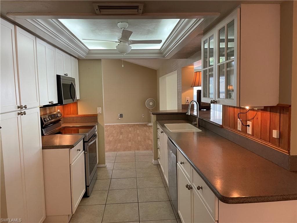 6335 Hofstra CT W, FORT MYERS FL 33919-10