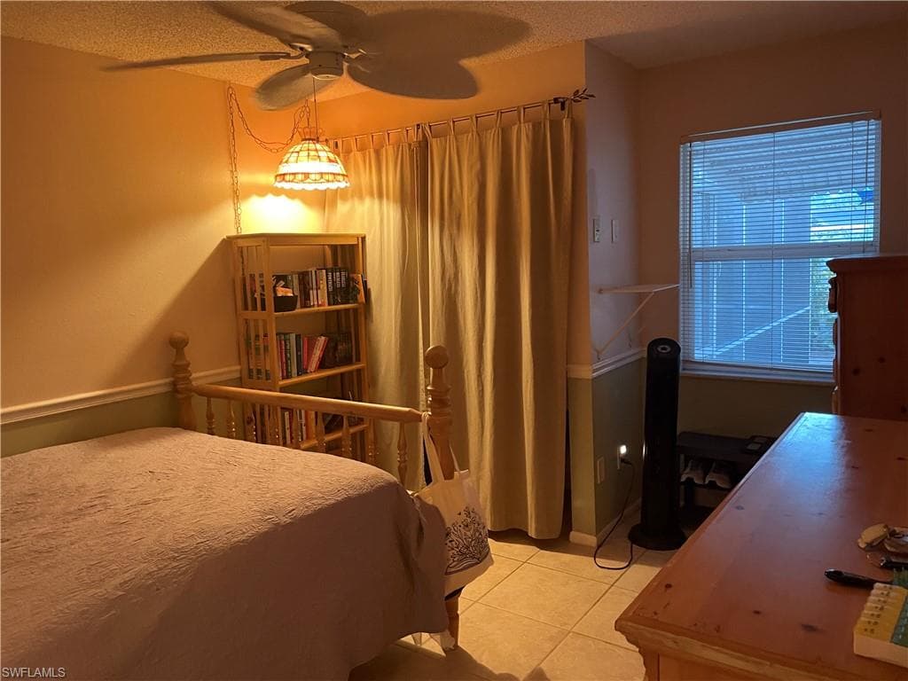 6335 Hofstra CT W, FORT MYERS FL 33919-20