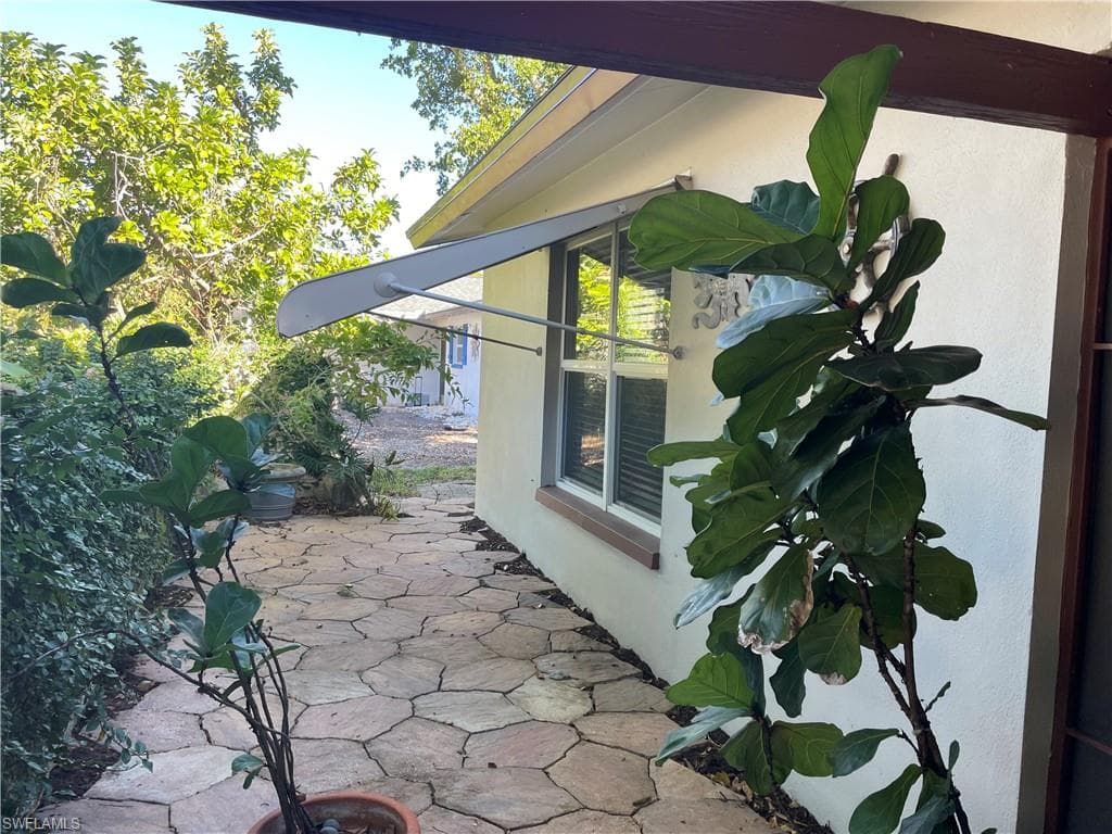 6335 Hofstra CT W, FORT MYERS FL 33919-3