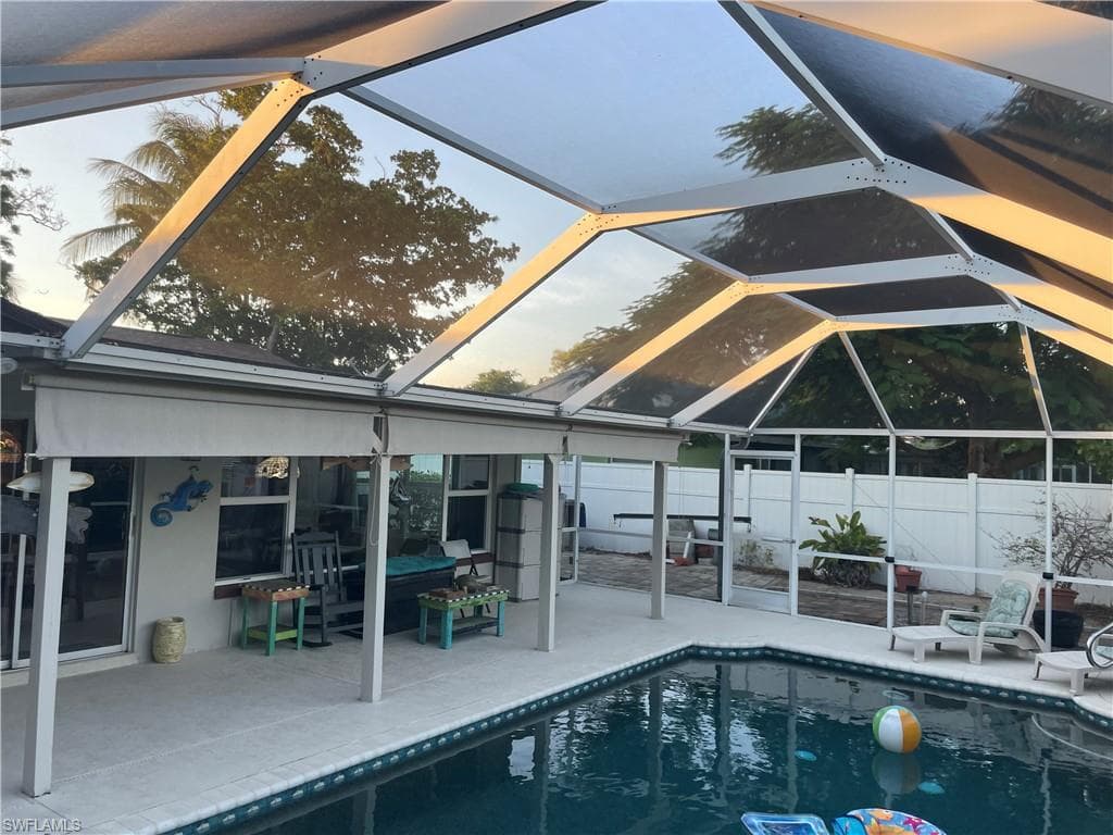 6335 Hofstra CT W, FORT MYERS FL 33919-7