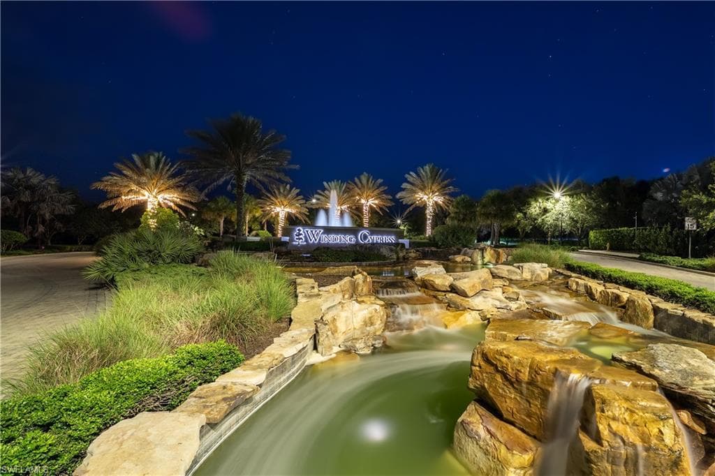6825 Greenbriar CT-44