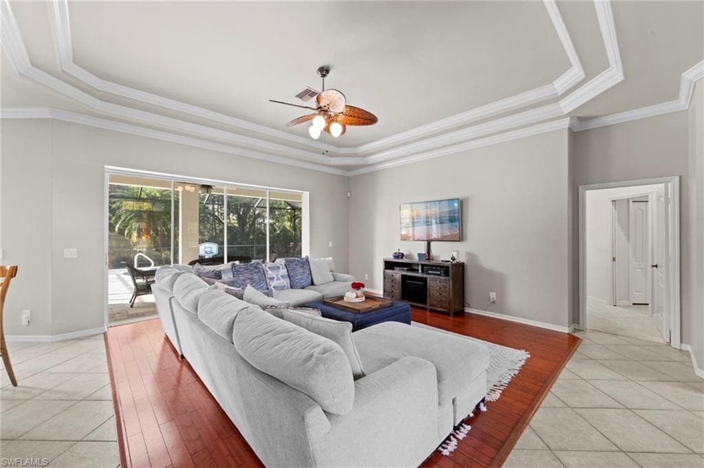 11452 Pembrook RUN, ESTERO FL 33928-4