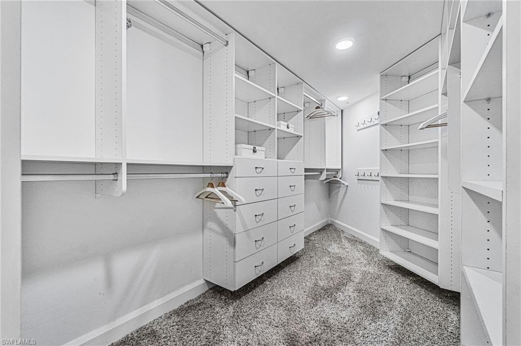 1070 S Collier BLVD # D, MARCO ISLAND FL 34145-28