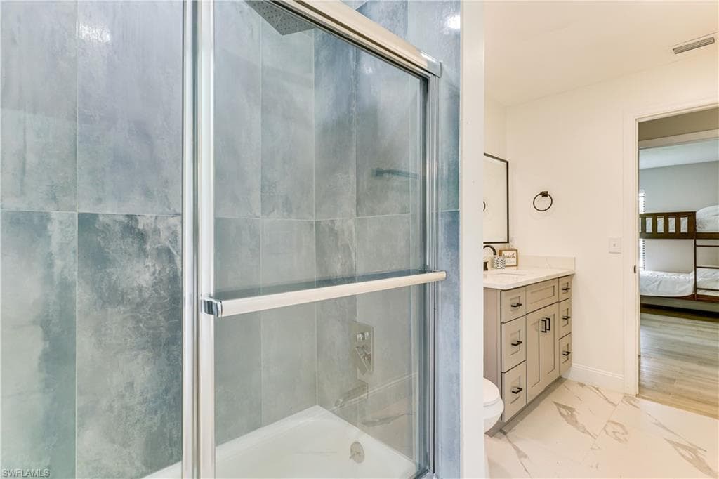 6030 Perthshire LN, FORT MYERS FL 33908-29