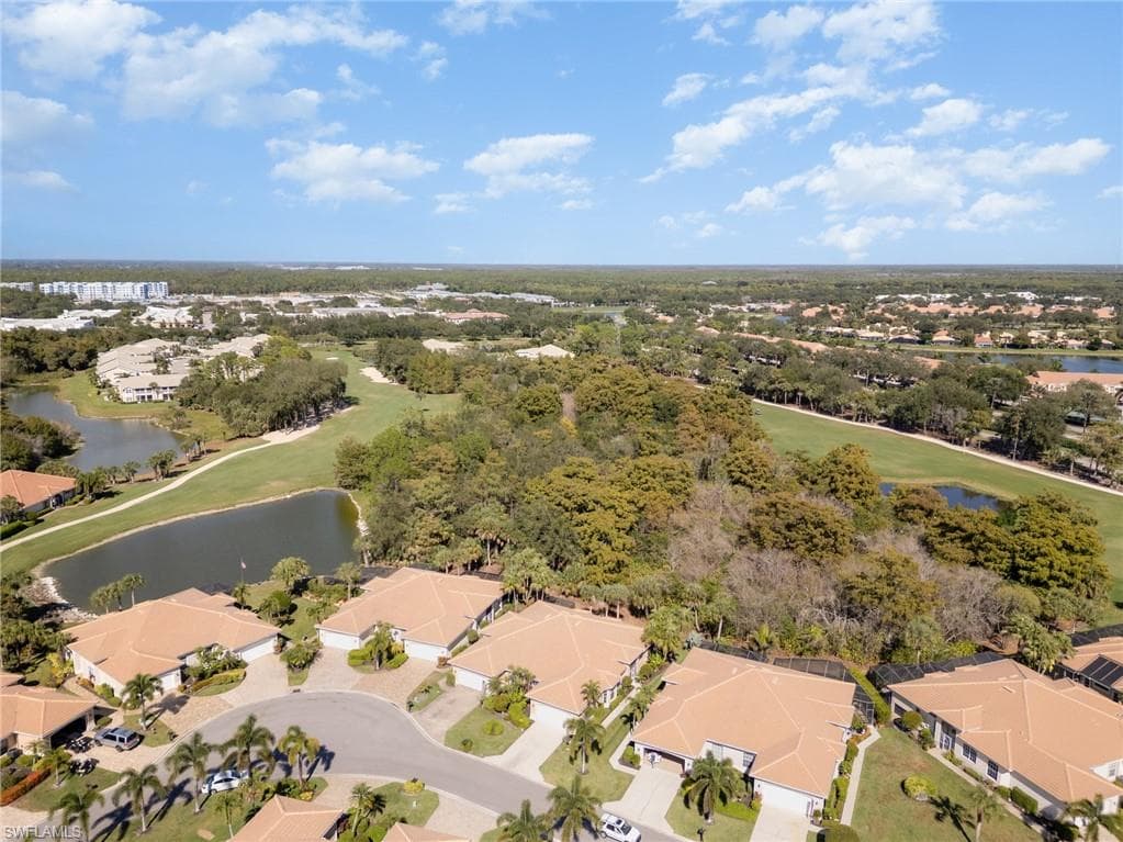 12691 Fox Ridge DR, BONITA SPRINGS FL 34135-25
