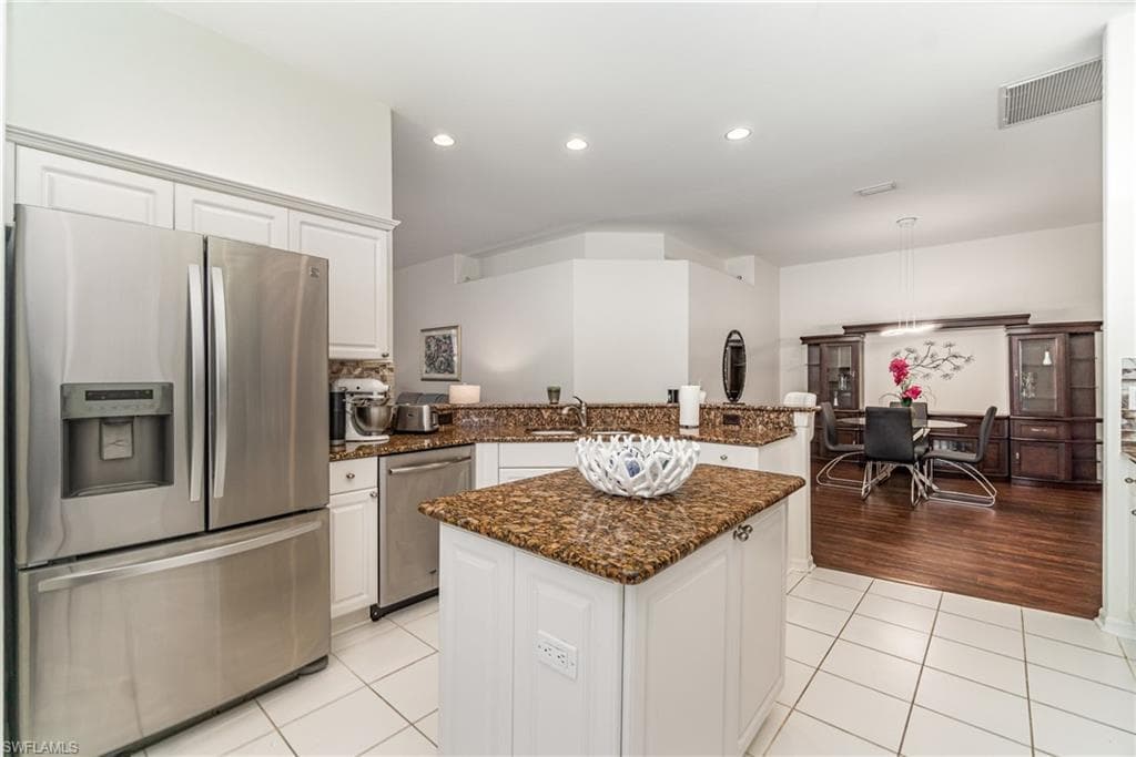 12691 Fox Ridge DR, BONITA SPRINGS FL 34135-6