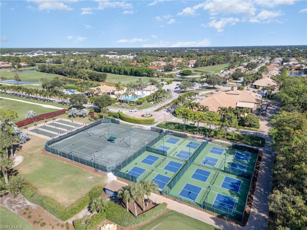 12691 Fox Ridge DR, BONITA SPRINGS FL 34135-34