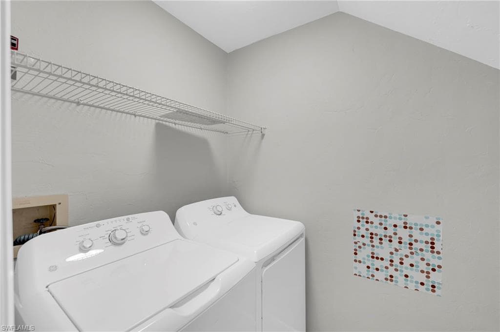 7150 Golden Eagle CT # 213, FORT MYERS FL 33912-26