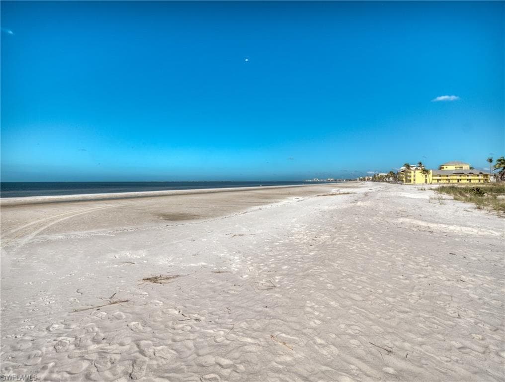 130-132 Delmar AVE, FORT MYERS BEACH FL 33931-2