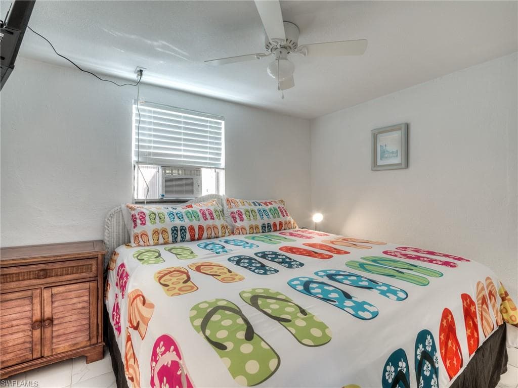 130-132 Delmar AVE, FORT MYERS BEACH FL 33931-13