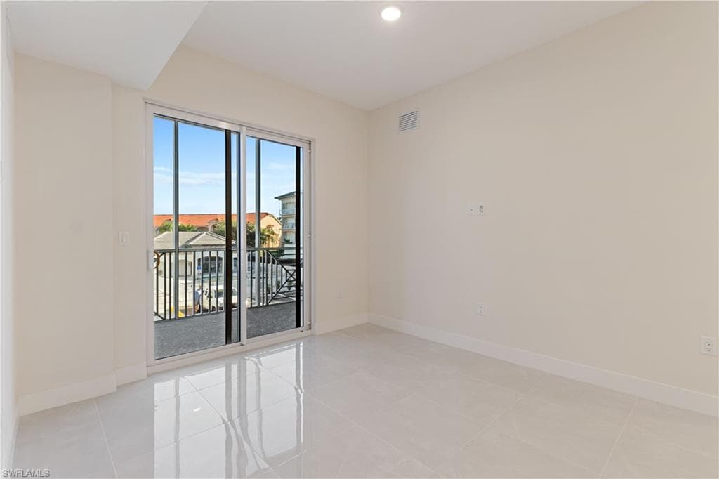 26600 Rosewood Pointe DR # 101, BONITA SPRINGS FL 34135-10