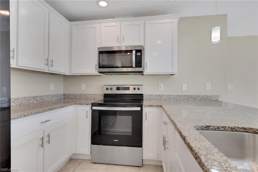 15061 Caspian Tern CT # 102, NORTH FORT MYERS FL 33917-5