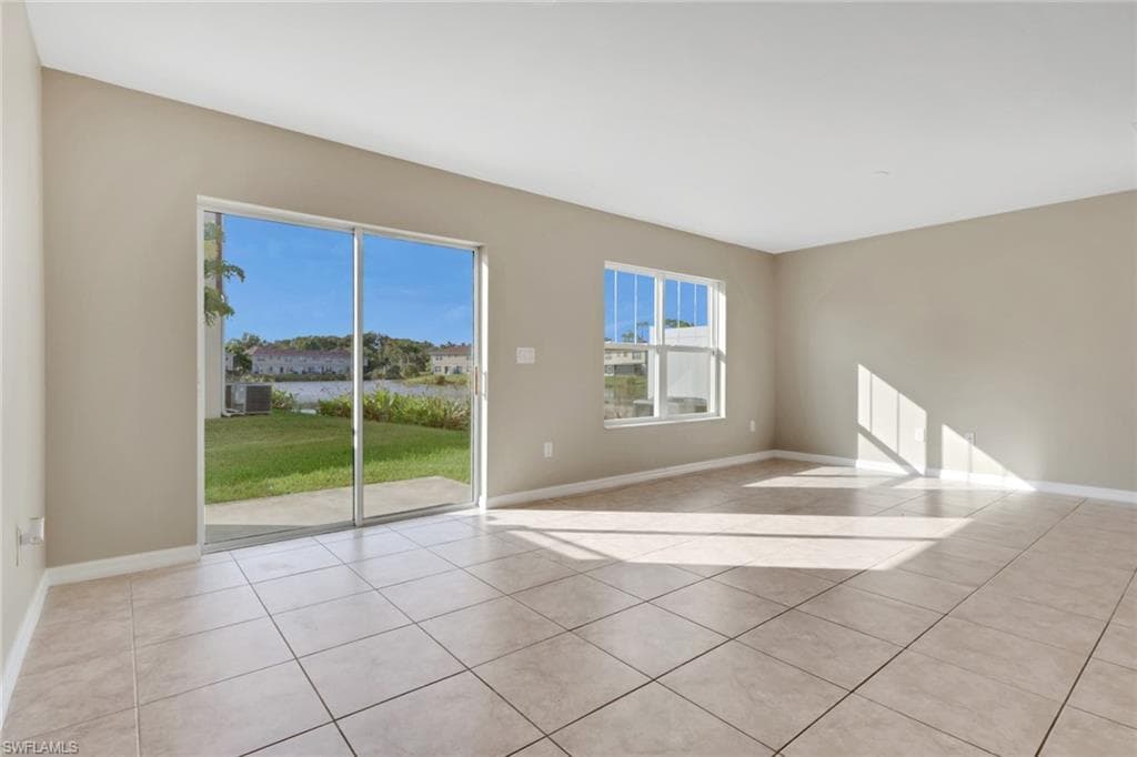 15061 Caspian Tern CT # 102, NORTH FORT MYERS FL 33917-11