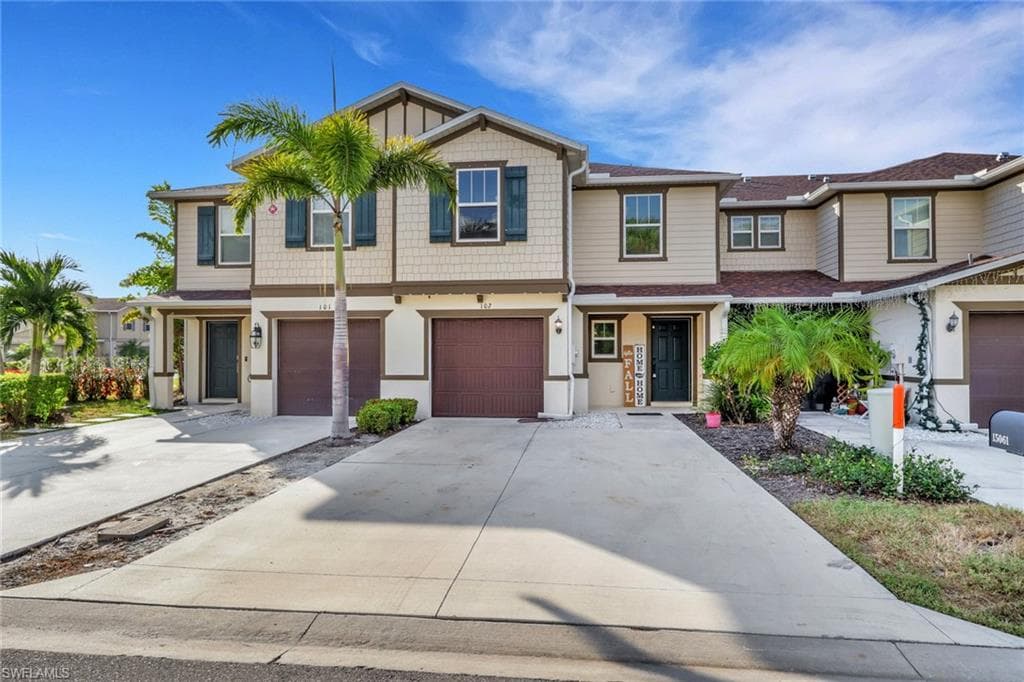 15061 Caspian Tern CT # 102, NORTH FORT MYERS FL 33917-27
