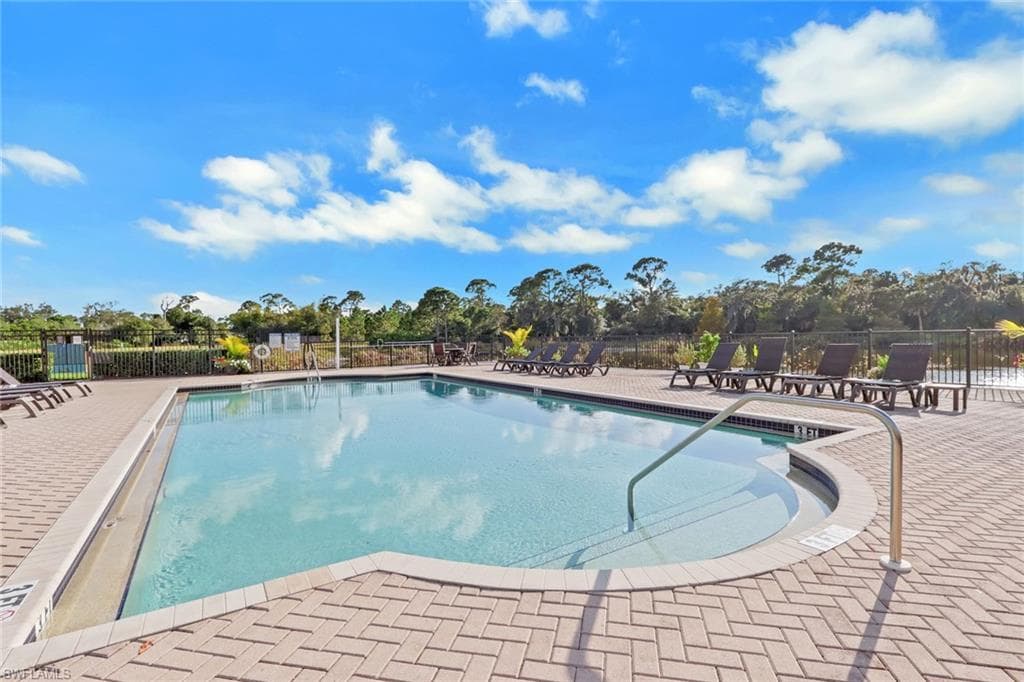 15061 Caspian Tern CT # 102, NORTH FORT MYERS FL 33917-33